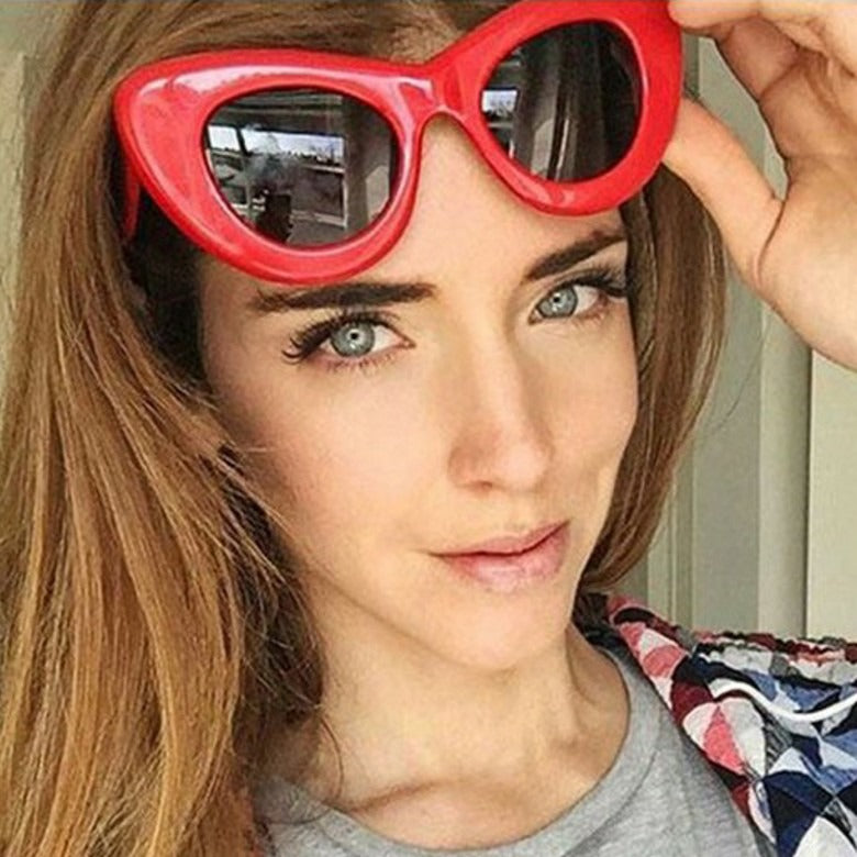 ' Get Like Me' butterfly sunglasses